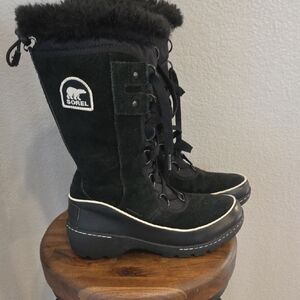 Sorel Women's Tivoli 111 Black and Cream Winter Boots